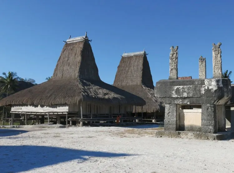 12 Destinasi Instagramable di Sumba Timur yang Epik dan Indah Banget. Harus Datang ke Sini Sih! 21