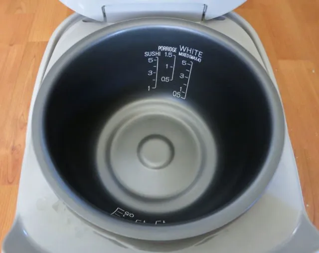 8 Trik Menanak Nasi di Rice Cooker Agar Pulen dan Nggak Gampang Basi 12