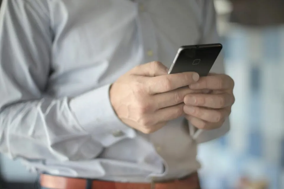Serba-serbi yang Dirasakan Pengguna Smartphone Masa Kini, Semakin Maju Semakin Ada Aja Cobaannya 20