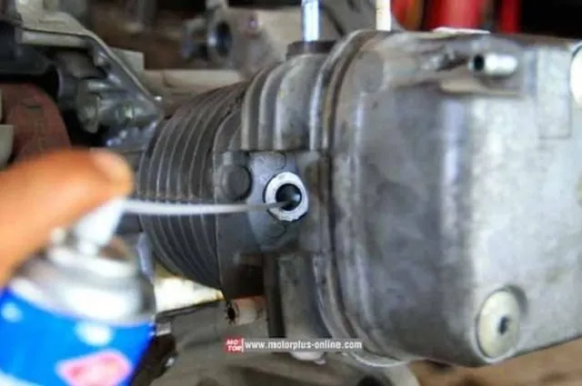 7 Sebab Motor Mogok Tiba-Tiba dan Cara Mengatasinya 14 penyebab motor mogok
