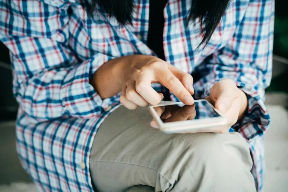 Serba-serbi yang Dirasakan Pengguna Smartphone Masa Kini, Semakin Maju Semakin Ada Aja Cobaannya 19