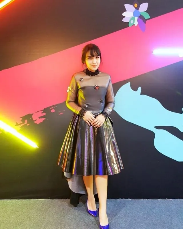 Deretan OOTD Para Penonton JFW 2019 yang Nggak Kalah Modis. Paling Santai Kayak Apa Ya? 26