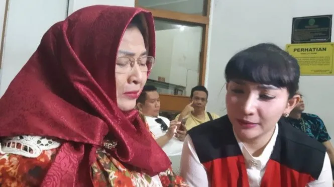 Ibunda Meninggal Dunia, Kesedihan Roro Fitria Makin Bertambah Setelah Dituntut 5 Tahun Penjara 4