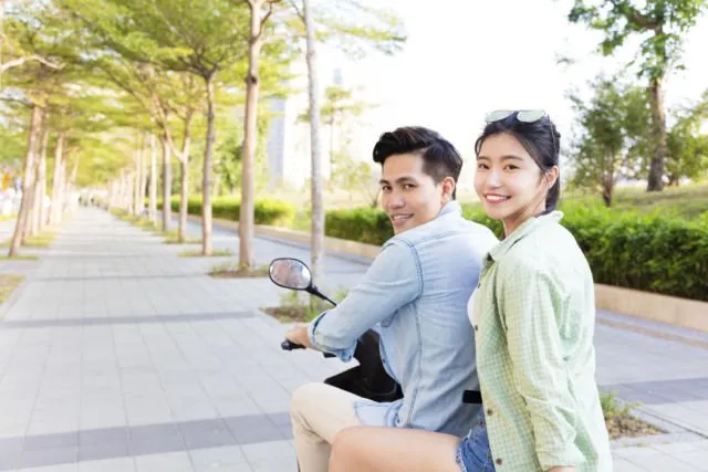 7 Drama Ini Cuma Dialami yang Pacaran Naik Motor. Kocak Sih, Tapi Bisa Dikenang Sampai Tua Lho 8