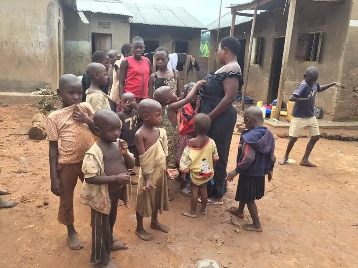 Lahirkan 44 Anak, Perempuan Uganda Ini Disebut Paling Subur Sedunia. Ternyata Kisahnya Sedih Banget 8