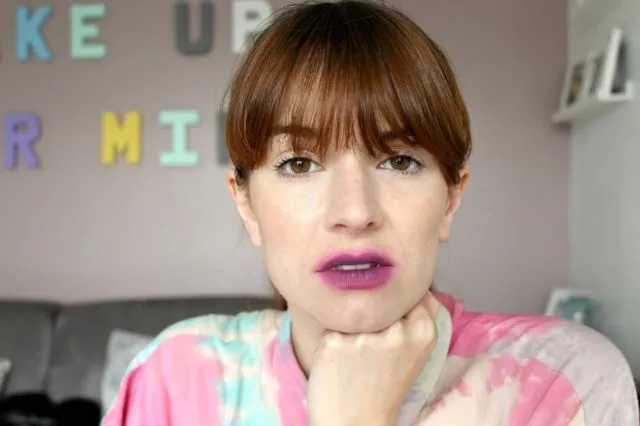 Trik Mudah Membuat 'Blurred Lips', Polesan Bibir yang Tampak Luber dan Jauh dari Rapi 13
