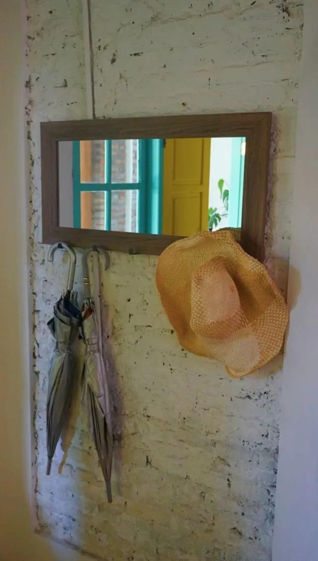 Aneka Perabot Unik untuk Hiasan Rumah Ala Shabby Chic, Bikin Pengen Foto-Foto Terus! 48
