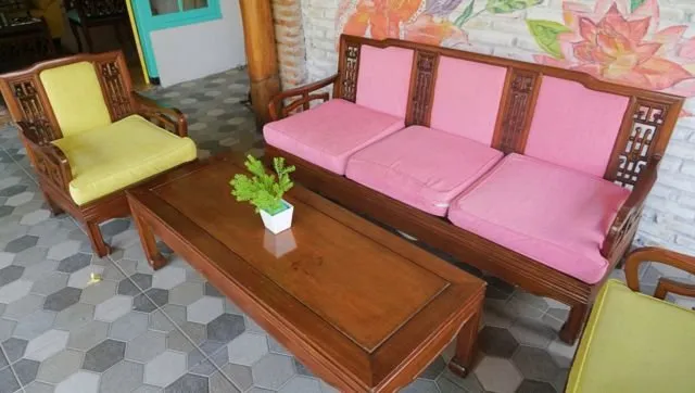 Aneka Perabot Unik untuk Hiasan Rumah Ala Shabby Chic, Bikin Pengen Foto-Foto Terus! 49