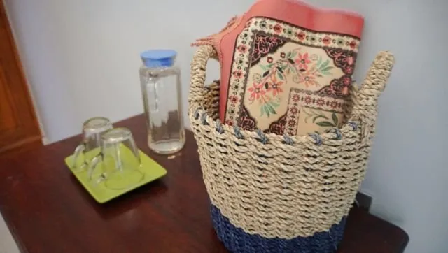 Aneka Perabot Unik untuk Hiasan Rumah Ala Shabby Chic, Bikin Pengen Foto-Foto Terus! 42