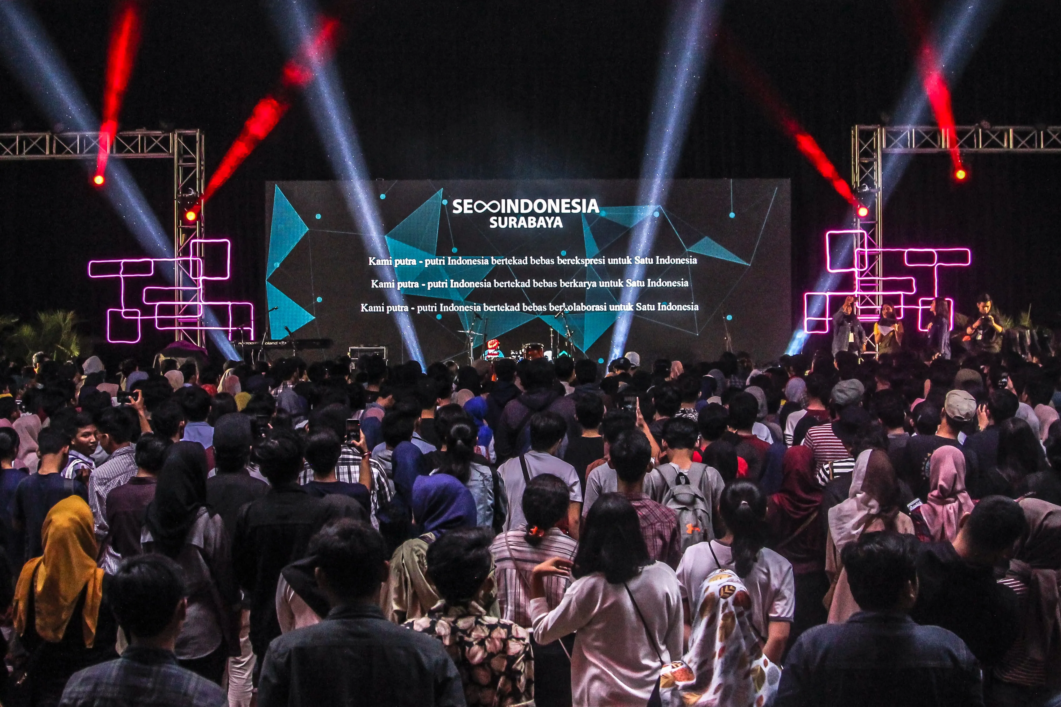 Se~Indonesia Surabaya, Acara Peringatan Hari Sumpah Pemuda yang Unik dan Beda! Ini Nih Keseruannya~ 1