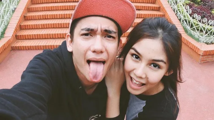 5+ Alasan Kenapa Video Kejutan Adipati Dolken buat Vanesha ini Bisa Bikin Warganet Baper. Meleleh~ 10