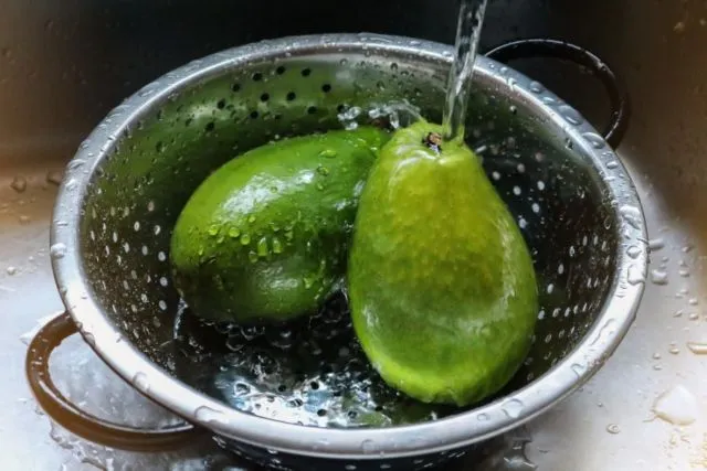 8 Makanan yang Sebaiknya Tetap Kamu Cuci Sebelum Dikonsumsi 10