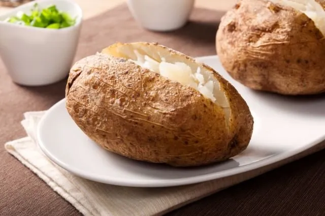 Jangan Dulu Dikupas, 11 Buah dan Sayur Ini Justru Lebih Sehat Dimakan Sekalian Kulitnya 20