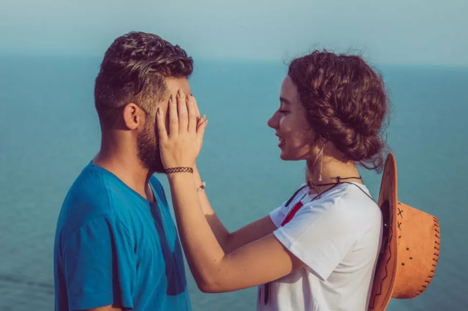 5 Hal Sederhana dari Cowok yang Bisa Bikin Cewek Kagum dan Jatuh Cinta Diam-diam 8
