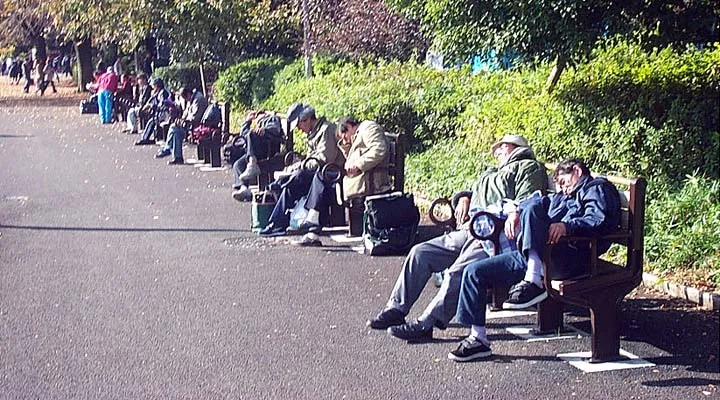 10+ Potret Kehidupan Gelandangan di Jepang, Punya Penghasilan dan Bisa Bikin Panel Tenaga Surya 14
