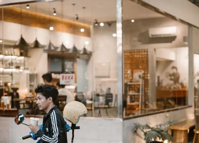Daftar 13 Kedai Kopi Instagramable di Semarang. Tempatnya Asik, Kopinya Enak, Harga Bersahabat! 23