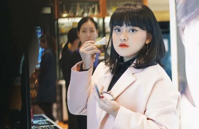 Kisah Sukses Lizzie Parra, Pemilik BLP Beauty yang Dulu Kerja Kantoran 9 kisah sukses lizzie parra