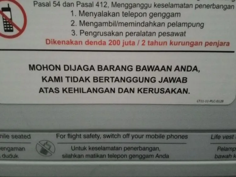 4 Fakta Seputar Penggunaan Ponsel yang Dilarang Selama Bepergian Menggunakan Pesawat 7