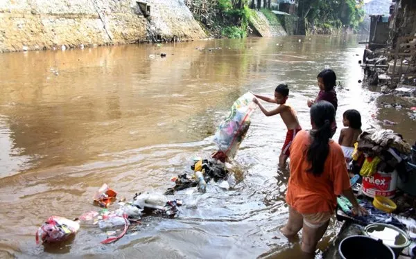 6 Kunci Penting Tinggal di Daerah Rawan Bencana Kayak Indonesia. Jangan Takut dan Terus Waspada 12