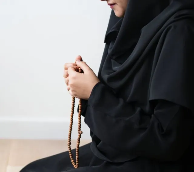 Meski Beda Iman, Tunjukan Kasih Sayangmu dengan 6 Hal Ini. Bukankah Setiap Insan Berhak Menyayangi? 10