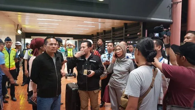 10 Babak Drama Ratna Sarumpet, Si Pencipta Hoaks Terbaik. Kali Aja Bisa Diangkat Jadi Film~ 18