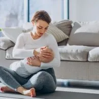 6 Bekal Penting Menyusui buat Ibu yang Segera Melahirkan. Mudah Dipraktikkan!