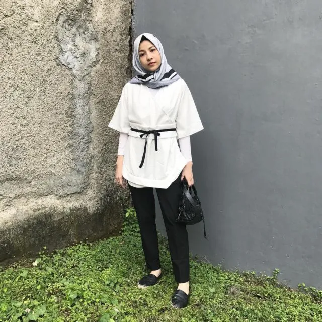 11+ OOTD Kece dengan Manset untukmu yang Berhijab. Lengan Tertutup, Gaya Makin Memikat 18