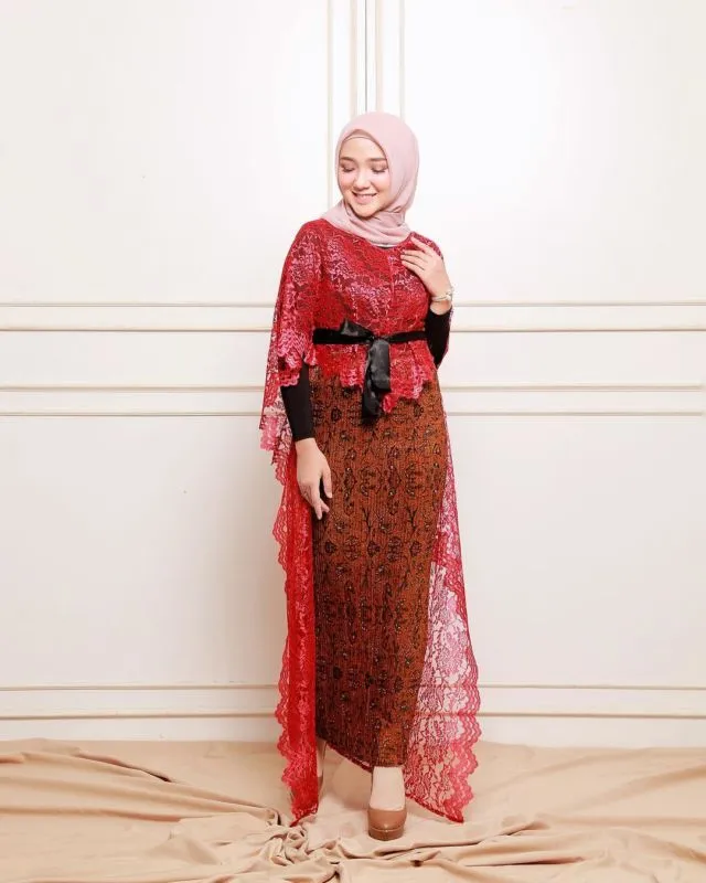 11+ OOTD Kece dengan Manset untukmu yang Berhijab. Lengan Tertutup, Gaya Makin Memikat 24
