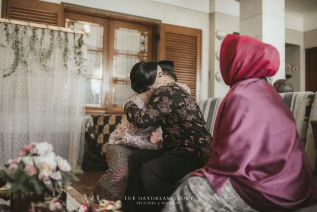 18 Foto Lamaran Nikah yang Sederhana dan Keren 29