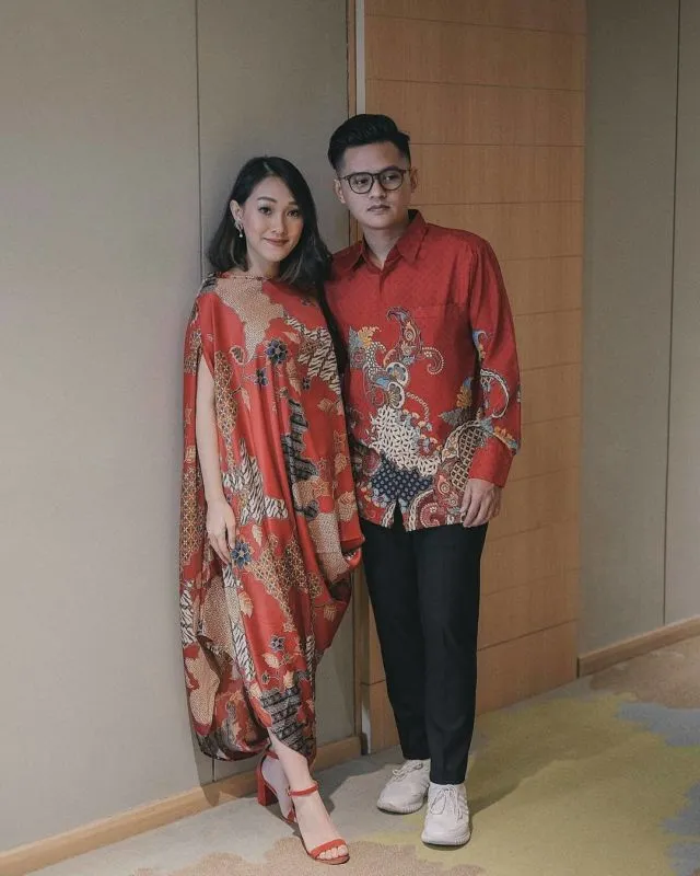 Pola Kaftan Longgar dan Ayu buatmu yang Bosan Pakai Kutubaru di Acara Kondangan Sahabatmu 31