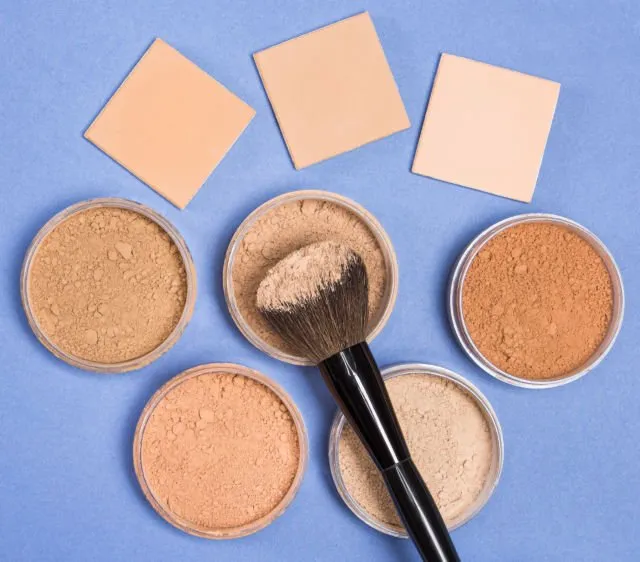 6 Kesalahan Saat Memakai Makeup. Nggak Heran Kamu Dibilang Mau Lenongan 10
