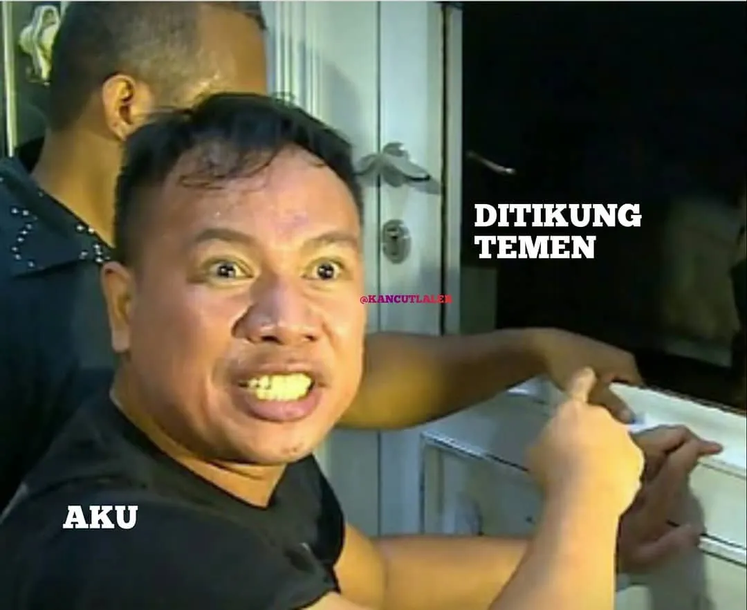 Lihat Tampang Vicky Saat Menggerebek Istrinya, Warganet Bikin 13 Meme