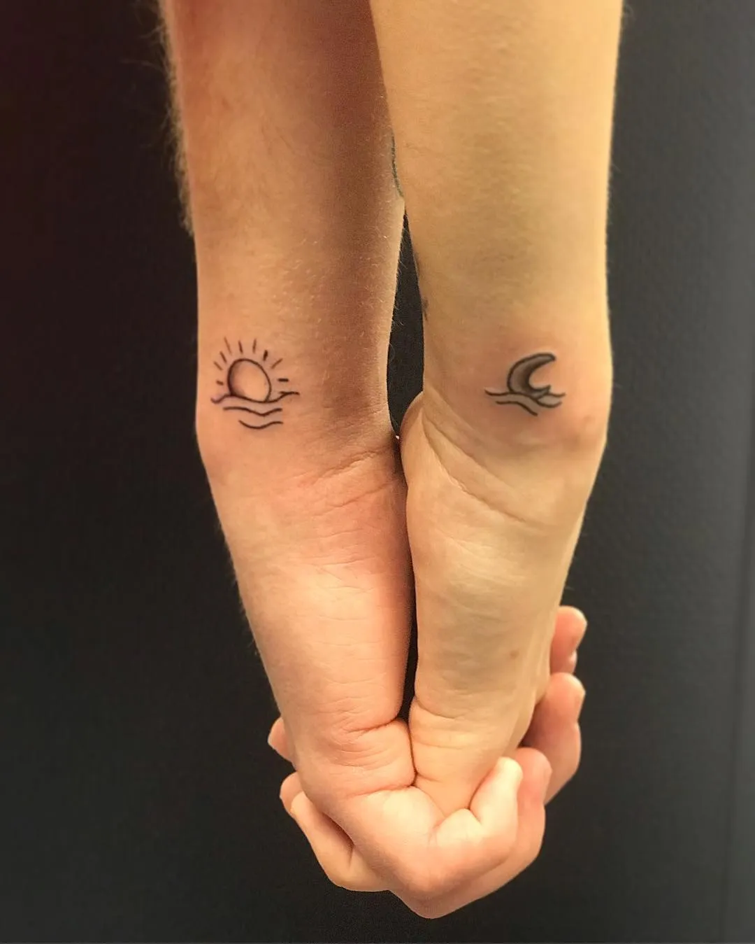 16 Gambar Tato Kecil Simple Keren untuk Couple 24