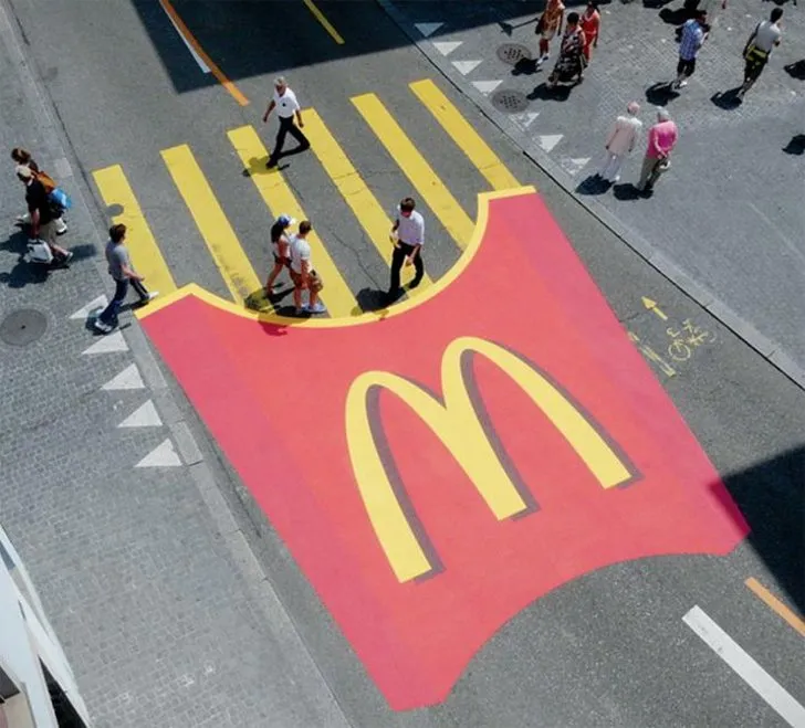 13 Iklan Outdoor yang Kreativitasnya Patut Diacungi Jempol. Begini nih Kalau Kerja Pake Hati, Keren! 17