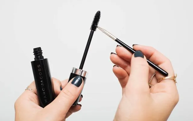 8 Fungsi Ganda Produk Makeup untuk Jurus Darurat. Pakai Seadanya Justru Lebih Hemat 12