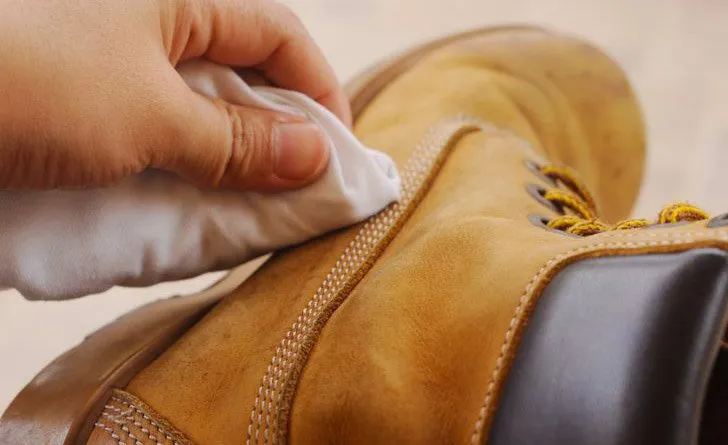 Terapkan 5 Trik Jitu Ini untuk Bersihkan Sepatu dan Cegah Bau Kaki yang Mengganggu. Jangan Tunggu Muncul Aroma Terasi Dulu 6