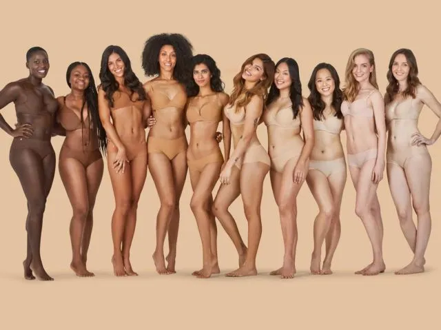 4 Bukti Kalau Konsep Warna 'Nude' Sudah Banyak Berubah, dari Warna Sepatu Balet Sampai Alas Bedak 8