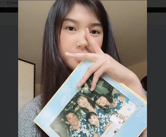 Kebaikan dari Media Sosial Membuat Gadis Ini Berhasil Reuni dengan Teman Masa Kecilnya 8