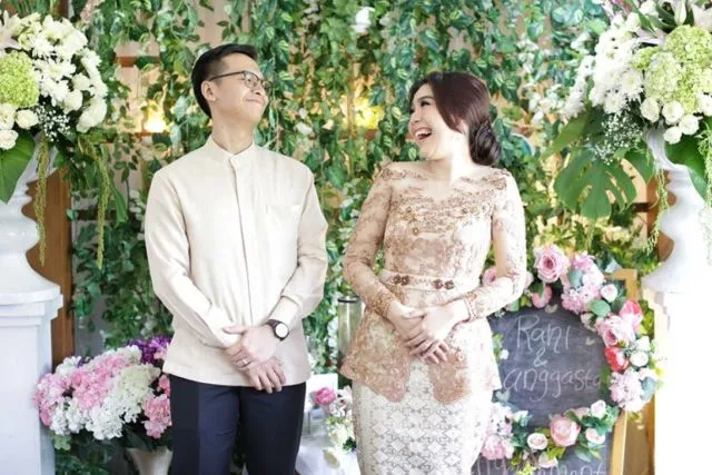 18 Foto Lamaran Nikah yang Sederhana dan Keren 36