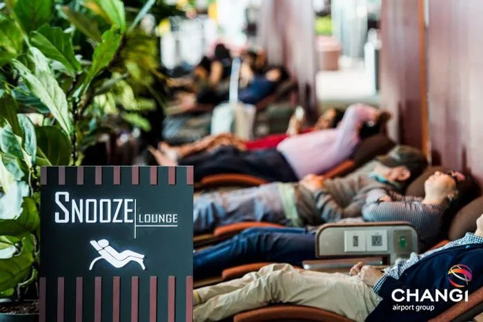Foto-Foto Kemewahan Bandara Changi, Singapura, Ini Bakal Bikin Kamu Berdecak Kagum! 14