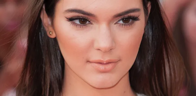 8 Tips Makeup Simpel Tapi Tetap Menawan Ala Bridesmaid. Nggak Perlu Medok, Apalagi Sampai Ngalahin Pengantin 14