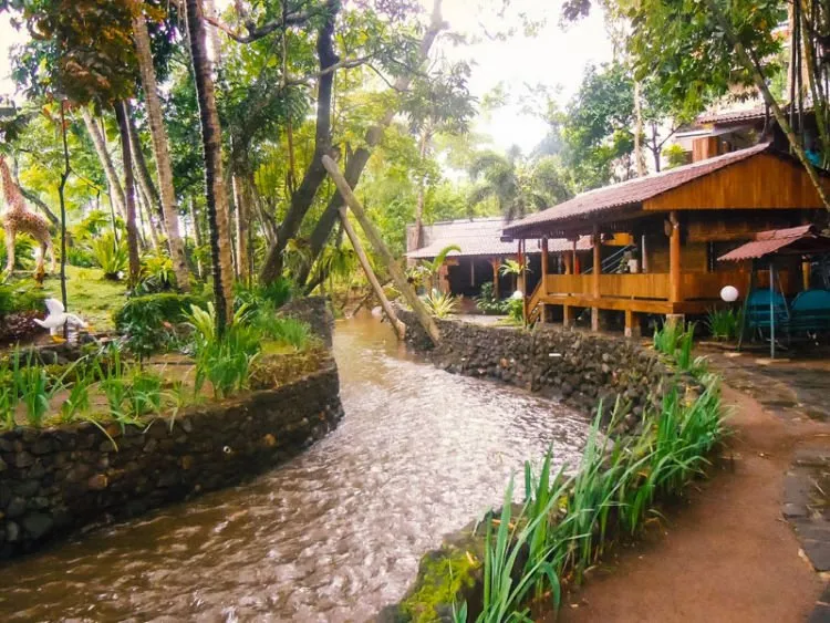 6 Restoran di Jogja yang Mempunyai Pemandangan Spektakuler. Jadi Pengen Segera Liburan ke Sana! 8