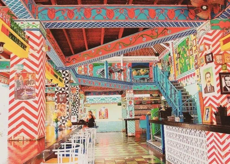 7 Cafe dan Resto Instagramable di Seminyak, Bali. Bakal Puas Deh Makan dan Foto-foto di Sana! 11