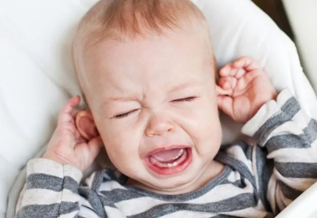 11 Bahasa Isyarat Bayi yang Coba Ia Katakan Padamu, Karena Nangis Saja Nggak Cukup 18