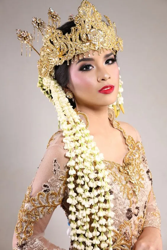 Trivia Bunga Melati, si Puspa Bangsa yang Dikenal Sebagai Aksesori Wajib Pengantin Tradisional Indonesia 14