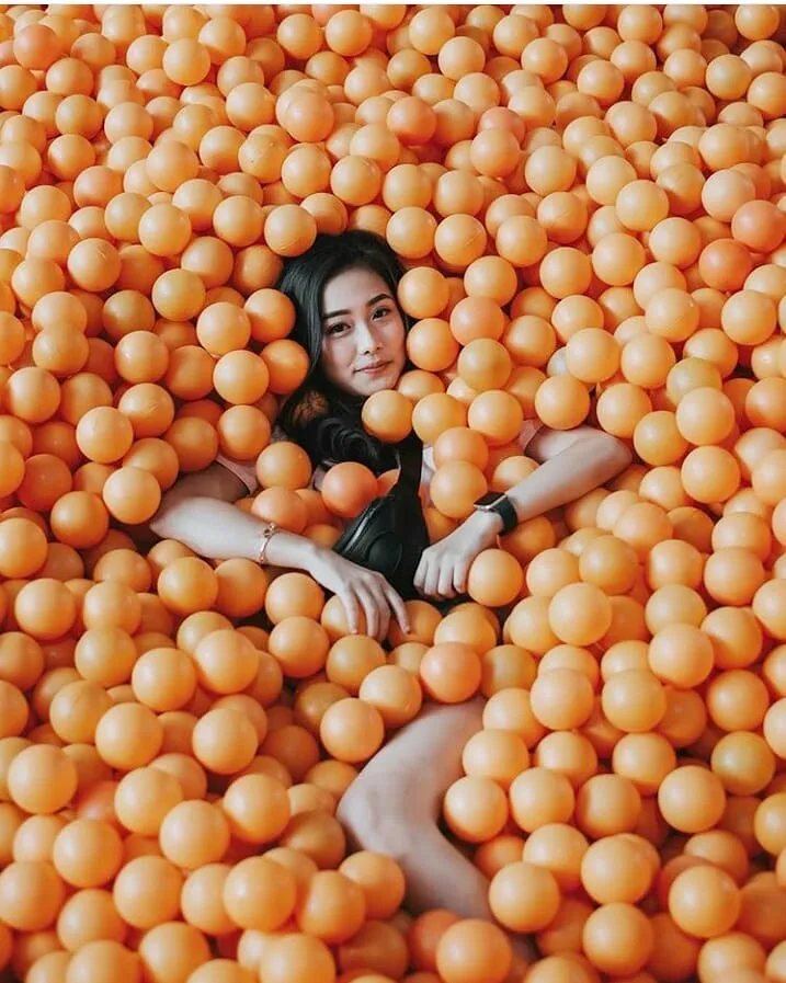 Centrum Millions Ball, Destinasi Kekinian di Bandung. Cocok Buat Liburan di Akhir Tahun! 9