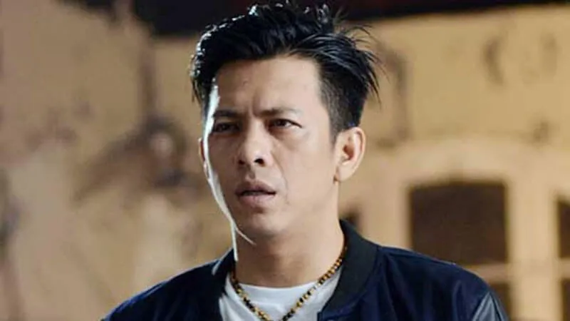 Bullying Nggak Bikin Prestasi Merosot, 10 Artis ini Justru Berhasil