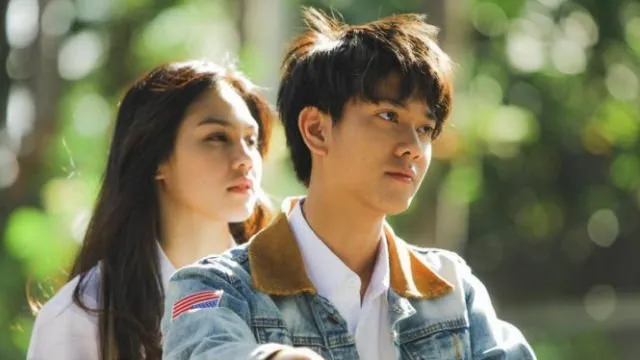 9 Kisah Cinta Paling Baper Sepanjang 2018 Ini Bukti Kalau Cinta Selalu Punya Manis Pahitnya Sendiri 10