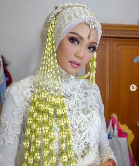 Trivia Bunga Melati, si Puspa Bangsa yang Dikenal Sebagai Aksesori Wajib Pengantin Tradisional Indonesia 19