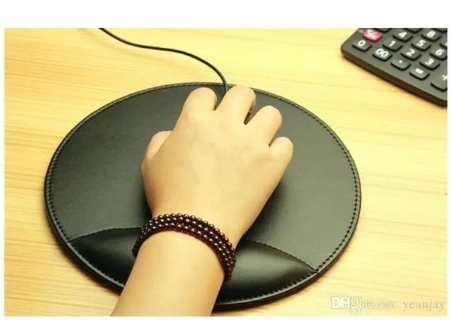 Lembur di Kantor Memang Tak Selalu Menyenangkan, Tapi 11+ Barang Ini Membuat Hidupmu Dimudahkan 21